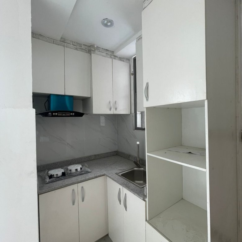 2 Bedroom Apartment, Osapa, Lekki photo 4