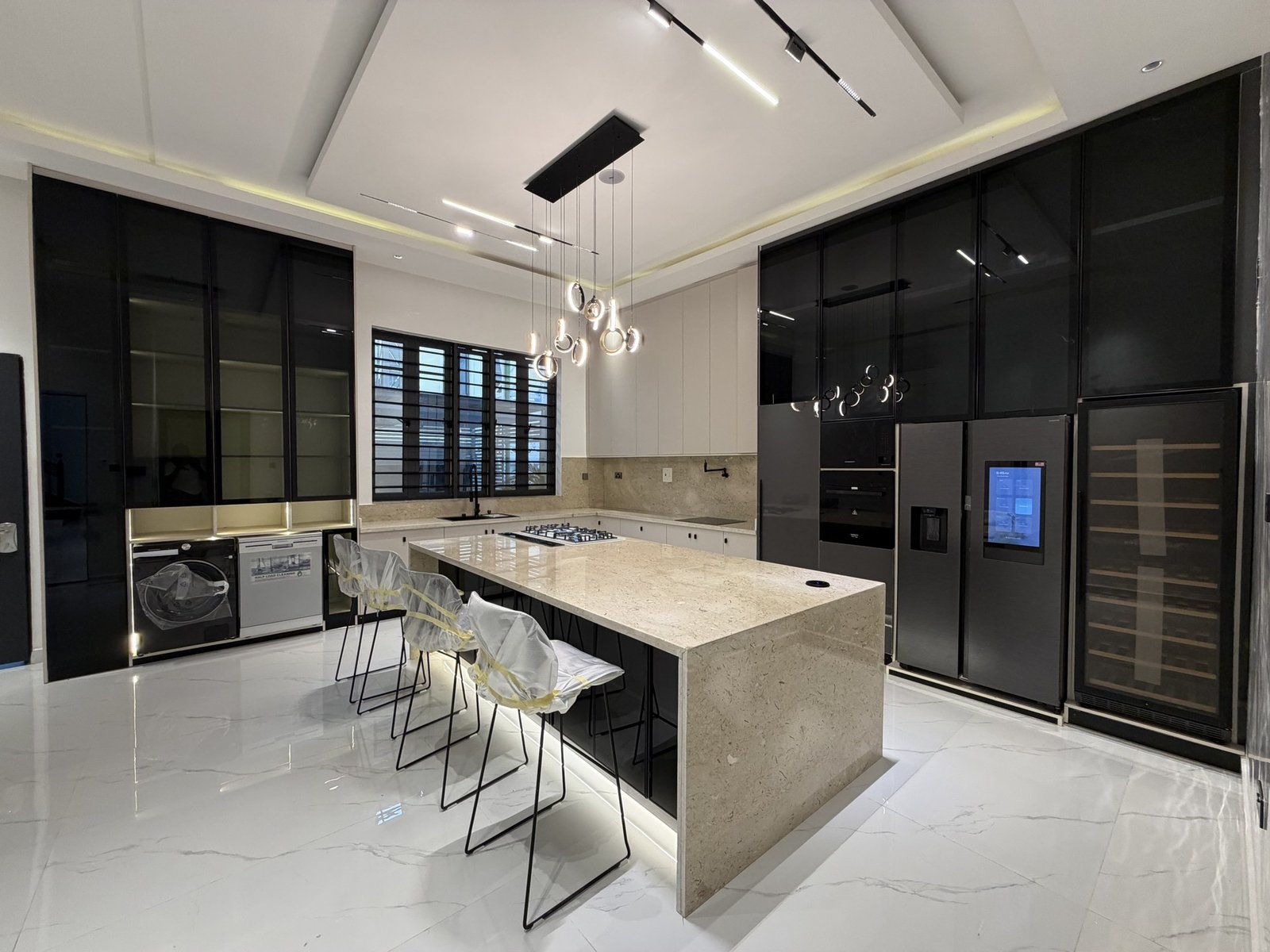 Luxury 6bedroom Duplex with Swimming Pool photo 4
