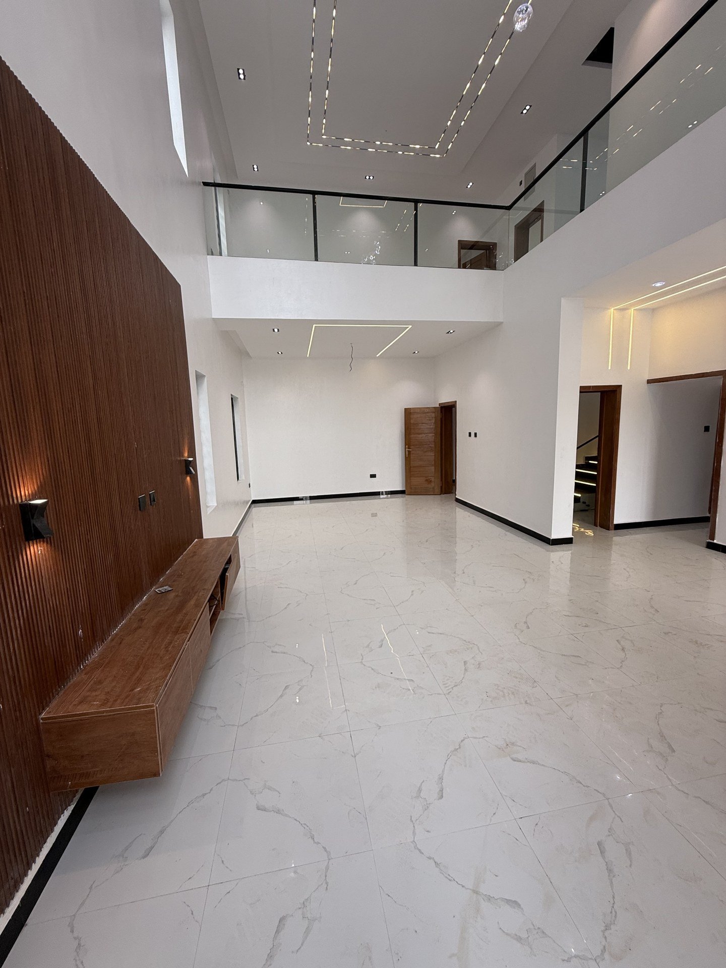 Luxury 4bedroom Duplex with Bq photo 2