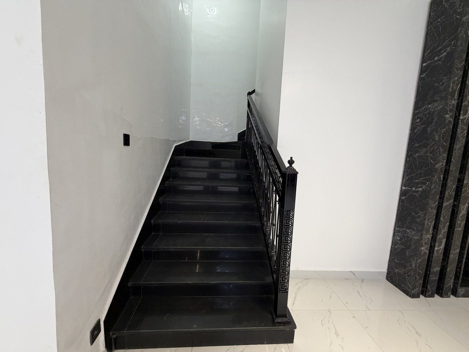 Luxury 6bedroom Duplex with Swimming Pool photo 5