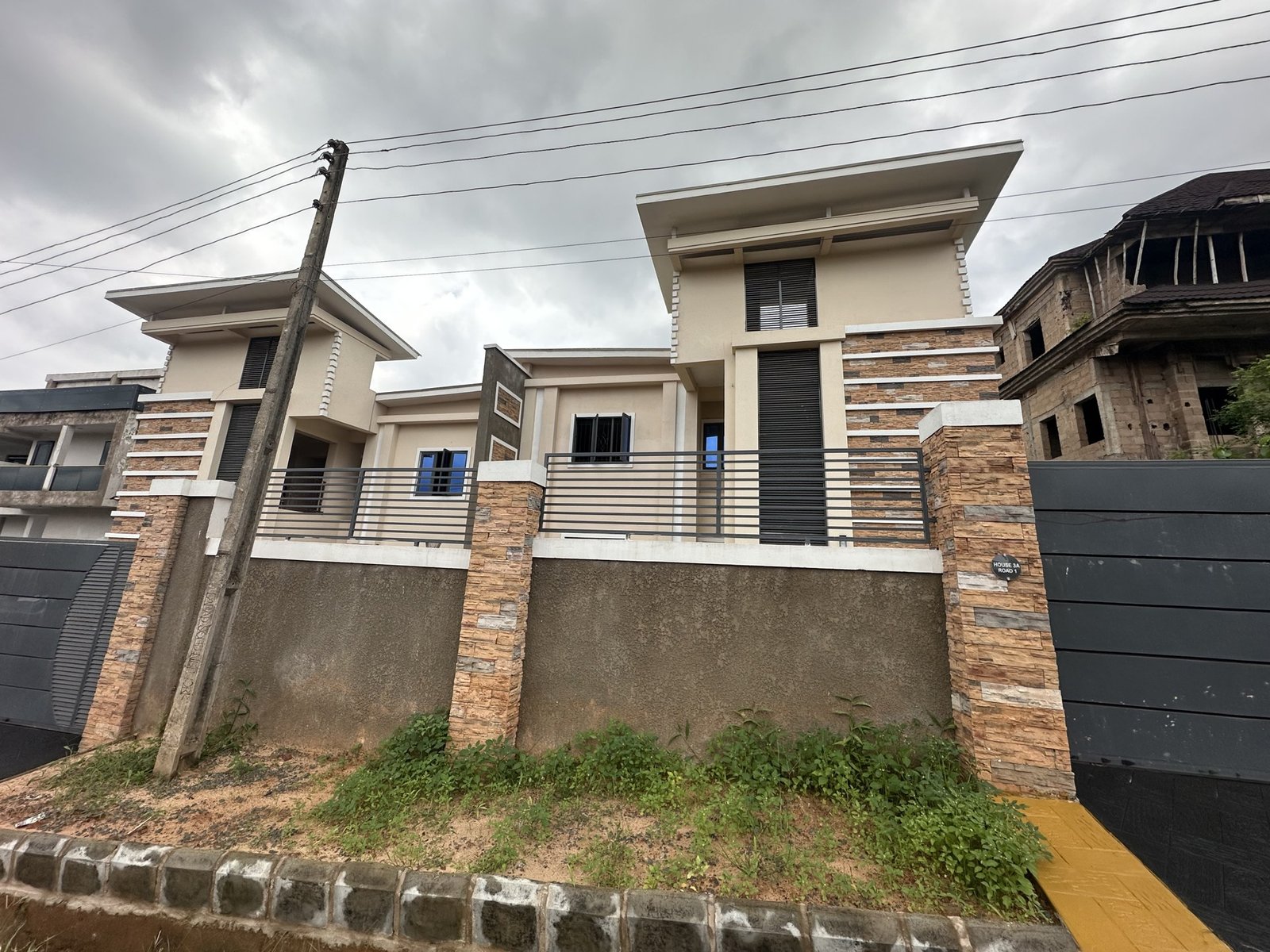 8 Bedroom duplex photo 4