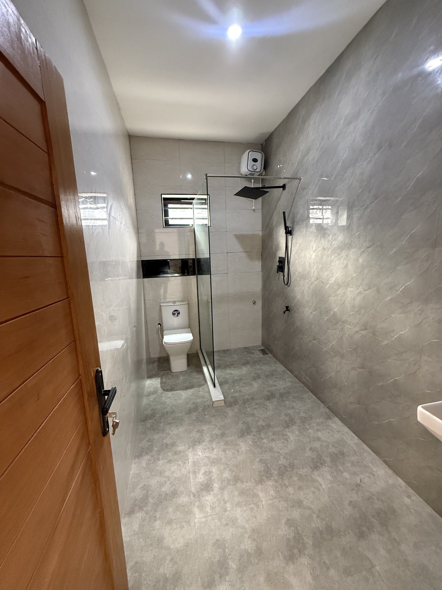 Luxury 4bedroom Duplex with Bq photo 11